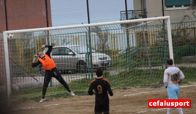 110220_sport 320y_tn.jpg
